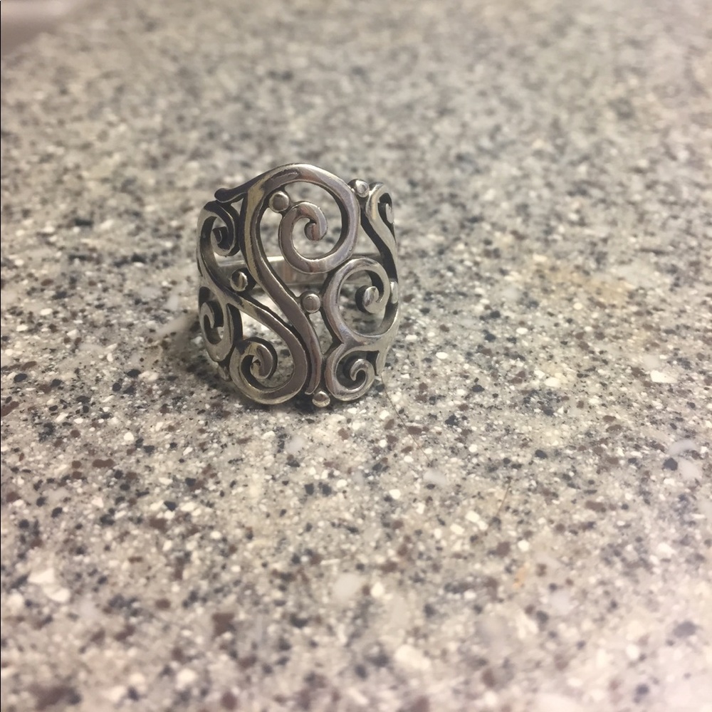 Retired James Avery Open Sorrento Silver Scroll Ring